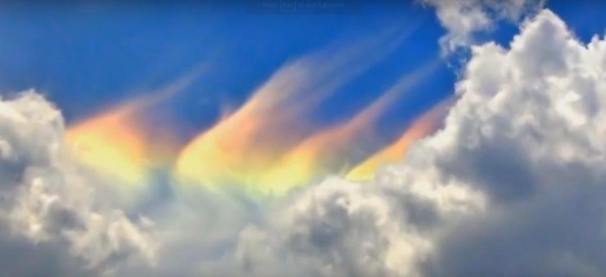 Download Rainbow Cloud or Earthquake Light in the sky over Poland ...